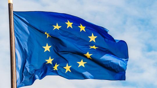 Pozyskiwanie środków unijnych  - skuteczne strategie dla firm i organizacji w Polsce