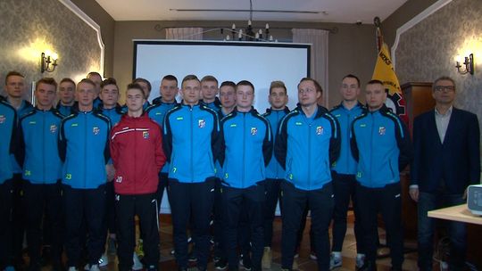 PREZENTACJA DRUŻYNY MZKS LECHIA DZIERŻONIÓW