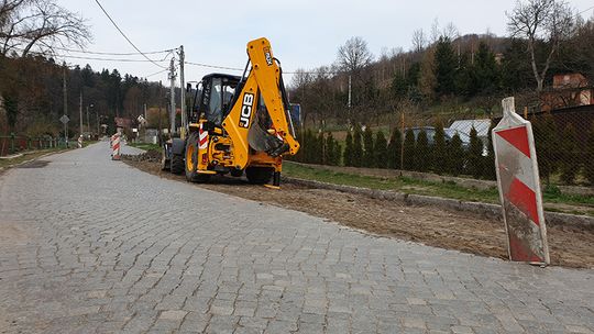 PRZEGLĄD INWESTYCJI W GMINIE PIESZYCE