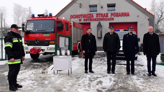 PRZEKAZANIE WOZÓW PSP DLA OSP