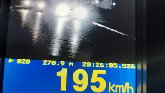 Przekroczył dozwoloną prędkość o 125 km/h