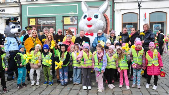 Przez świdnicki Rynek przeszedł dziś Żółty Marsz Nadziei
