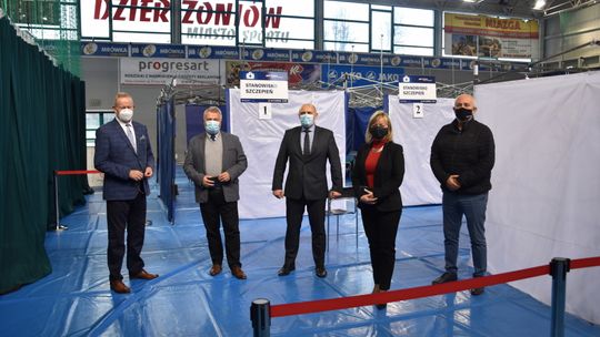 PUNKT SZCZEPIEŃ W DZIERŻONIOWIE JUŻ GOTOWY. TERAZ CZEKAMY NA SZCZEPIONKI