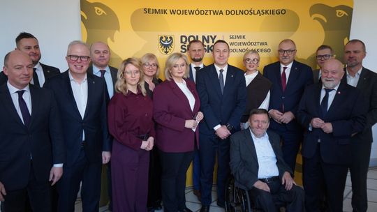 Rekordowy budżet Województwa Dolnośląskiego na 2026 rok przyjęty Rekordowy budżet Województwa Dolnośląskiego na 2026 rok przyjęty