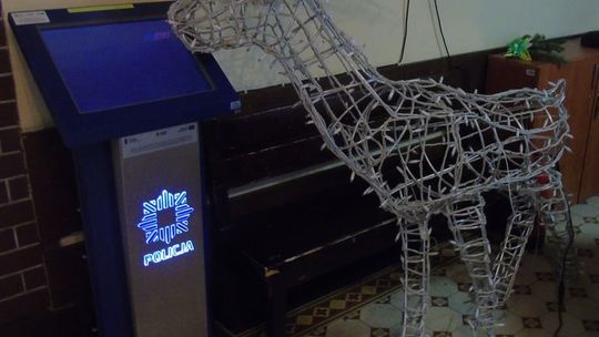 RENIFER SKRADZIONY Z RONDA W DZIERŻONIOWIE ODZYSKANY