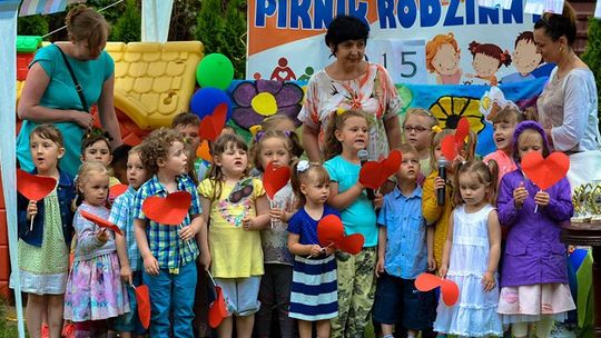 RODZINNY PIKNIK W EUROPEJSKIEJ AKADEMII DZIECKA