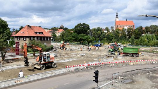 RONDO NA SKRZYŻOWANIU BATALIONÓW I KOPERNIKA