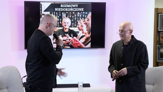 ,,Rozmowy Niedokończone’’ i ,,Biała Lokomotywa’’ – Spotkanie z Leszkiem Kopcio