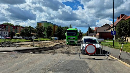 Rozpoczęto kompleksową przebudowę całego gminnego odcinka ul. Wolności w Bielawie