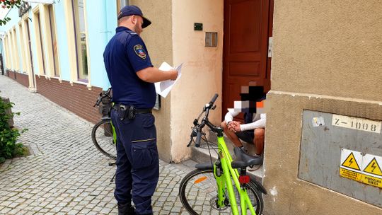 RUSZYŁY PATROLE ROWEROWE DZIERŻONIOWSKIEJ STRAŻY MIEJSKIEJ