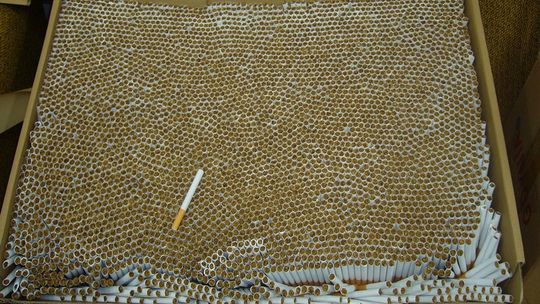 SAMOCHÓD Z NIELEGALNYM TOWAREM