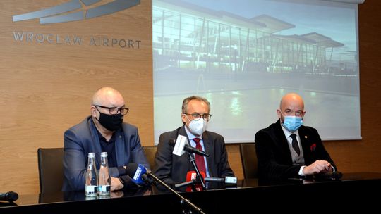 SAMOLOTEM Z WROCŁAWIA PROSTO DO LONDYNU