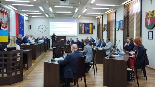 Sesja Rady Powiatu – 16 grudnia Sesja Rady Powiatu – 16 grudnia