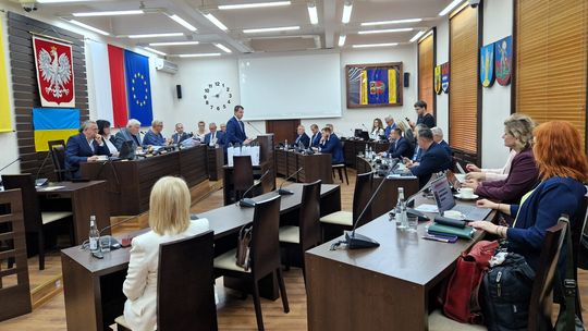 Sesja Rady Powiatu Dzierżoniowskiego
