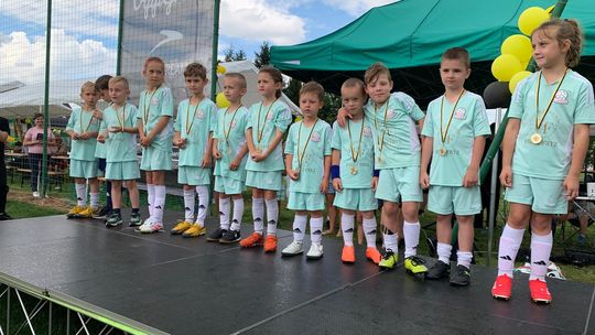 Siódemka Bielawa znów na podium! Srebrne medale młodych piłkarzy w Piławie