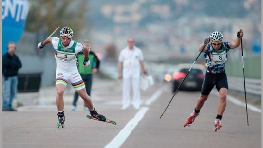 SPRINTEM NA NARTOROLKACH