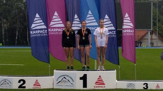 SREBRNY MEDAL MISTRZOSTWA DOLNEGO ŚLĄSKA U16 DLA KAROLINY PRZĘZAK
