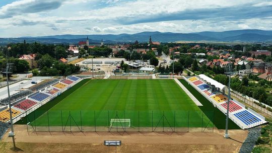Stadion Lechii Dzierżoniów już prawie gotowy