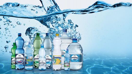 STAROPOLANKA PRZEKAZAŁA WODĘ DLA WSZYSTKICH SZPITALI ZAKAŹNYCH W KRAJU