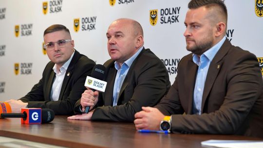 Sto szkół w trzy miesiące - podsumowanie programu zDolnośląskieDzieciaki Sto szkół w trzy miesiące - podsumowanie programu zDolnośląskieDzieciaki