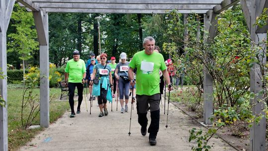 Świdnica postawiła na zdrowie i ruch - Za nami Festiwal Nordic Walking „Od Morza do Gór”