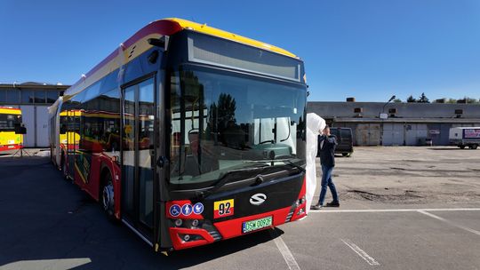 Świdnica: Pożegnanie Spalinowych MAN-ów  Komunikacja Już W Pełni Elektryczna!