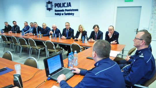 Świdnica: Roczna odprawa służbowa funkcjonariuszy podsumowująca działalność jednostki w minionym roku