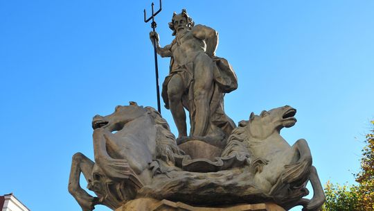 ŚWIDNICKIE FONTANNY ODRESTAUROWANE