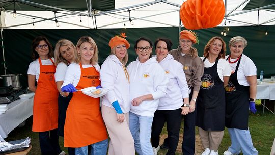 ŚWIĘTO DYNI W WITOSZOWIE DOLNYM – JESIENNY FESTIWAL SMAKU, TRADYCJI I SĄSIEDZKICH SPOTKAŃ