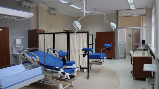 SZPITAL W DZIERŻONIOWIE WSTRZYMUJE PRZYJĘCIA PACJENTEK DO PORODÓW