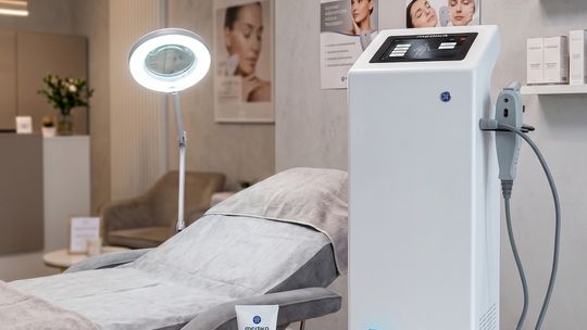 Technologia HIFU w kosmetologii: Rewolucja oparta na ultradźwiękach