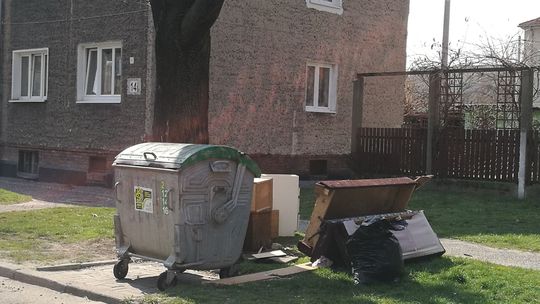 TEGOROCZNE TERMINY ZBIORÓW WIELKOGABARYTOWYCH W BIELAWIE