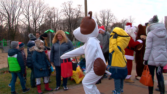 UDANA AKCJA ZBIERANIA PREZENTÓW DLA REKSIA