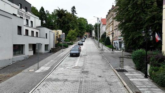 Ulica Pocztowa w Dzierżoniowie znów wygląda jak na przełomie XIX i XX wieku