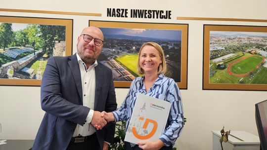 Umowa na budowę ul. Wiosennej podpisana