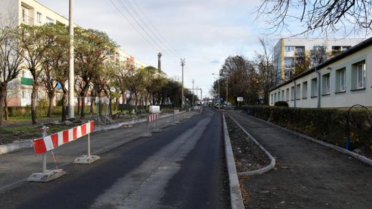 UWAGA NA UTRUDNIENIA - PRACE NA UL. ZŁOTEJ