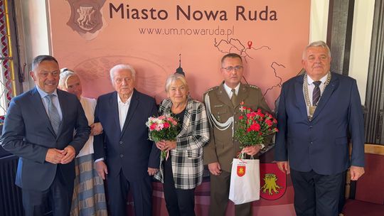 Uznanie dla noworudzkich lekarzy – wrześniowa sesja Rady Miasta