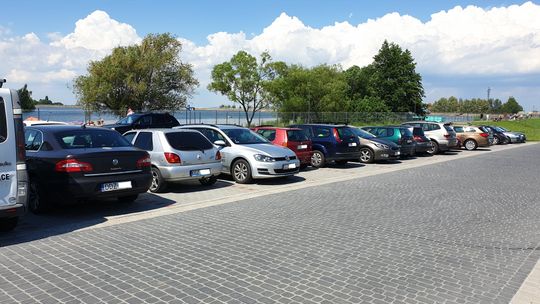 W BIELAWIE POJAWIŁA SIĘ ULICA PLAŻOWA