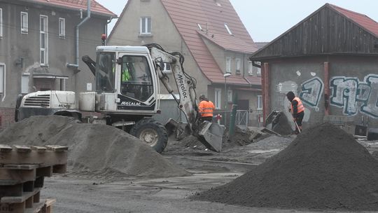 W Bielawie remontowane są drogi na niespotykaną w historii skalę