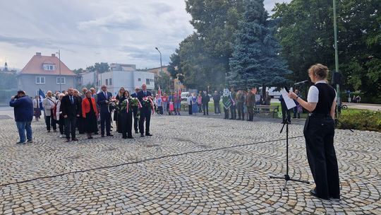 W Dzierżoniowie uczczono 81. rocznicę wybuchu Powstania Warszawskiego.