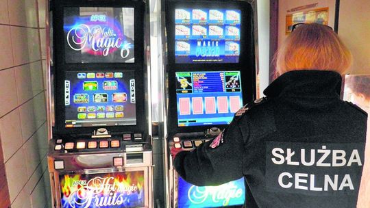 W POWIECIE DZIERŻONIOWSKIM ZAREKWIROWANO NIELEGALNE AUTOMATY DO GIER