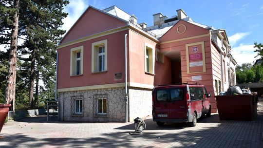 WAKACYJNE REMONTY W DZIERŻONIOWSKIM PRZEDSZKOLU