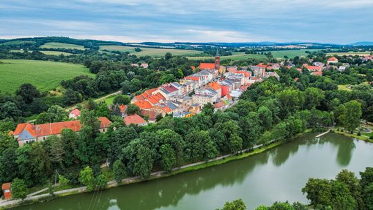 Wakacyjny przewodnik po powiecie dzierżoniowskim – odcinek 6 Niemcza i Arboretum Wojsławice