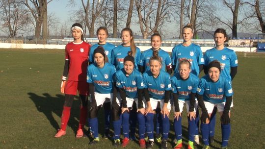 WEEKENDOWE ZMAGANIA PIŁKAREK Z UKS BIELAWIANKA