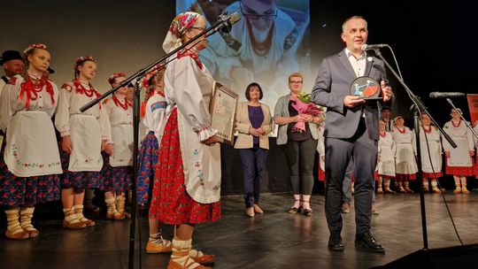 Wręczono Tytuł Honorowy “Ambasador Powiatu Dzierżoniowskiego”