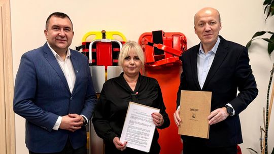 Wsparcie Gminy Ziębice dla powiatowego pogotowia