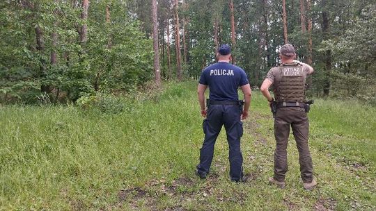 Wspólne patrole policjantów i strażników leśnych na terenie powiatu kłodzkiego