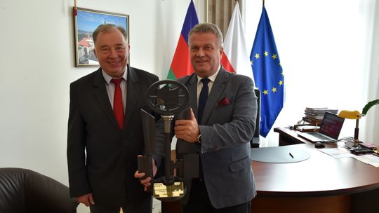 WYJĄTKOWA NAGRODA DLA MIESZKAŃCÓW DZIERŻONIOWA