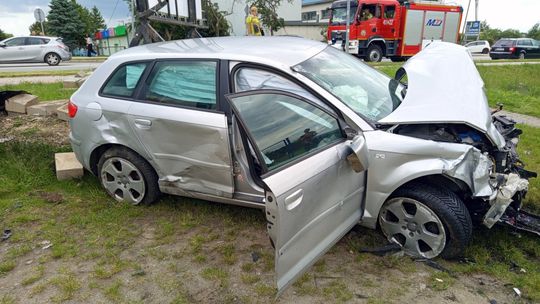 Wymuszenie przyczyną poważnego wypadku w Bielawie