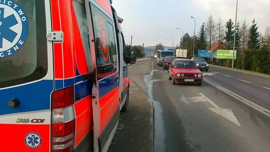 WYPADEK NA DRODZE BIELAWA-DZIERŻONIÓW